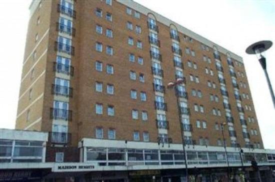 Private Double Bedroom In Hounslow Near Heathrow Londen Buitenkant foto